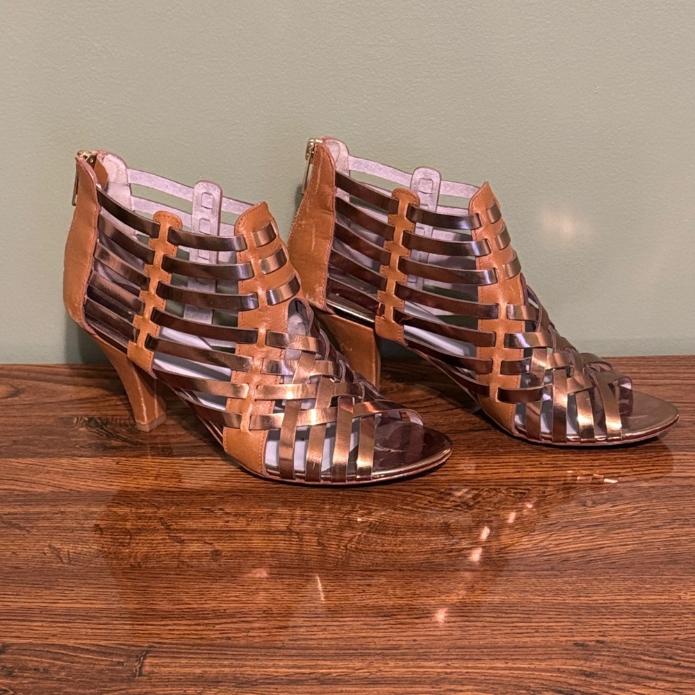 Johnston & Murphy Tan Strappy Heels